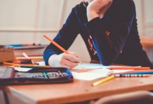 В Казахстане растет количество трехсменных школ