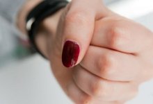 Драка мамы школьника и учителя в Туркестанской области попала на видео