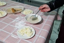 Вонь и строительная щетка: проверка школьной столовой в Шымкенте шокировала родителей учеников