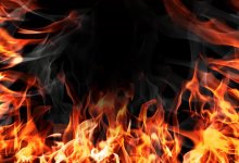 Собственный дом с семьей внутри поджег житель Атырау (ВИДЕО)