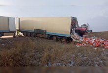 Водитель погиб при столкновении двух фур в ЗКО