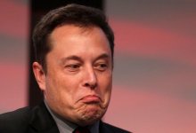 Более 200 млрд долларов потерял Илон Маск за год