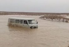 Потоки воды разрушили сельскую дорогу в Актюбинской области