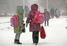 Школьников и студентов второй смены перевели на дистанционку в Астане