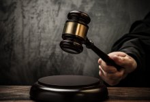 Зарезавшему жену в машине мужчине вынесли приговор в Шымкенте