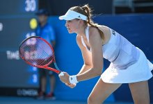 Елена Рыбакина в парном разряде вышла в полуфинал турнира в Аделаиде