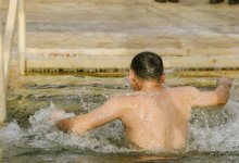 Где можно будет окунуться в прорубь на Крещение, рассказали в Астане