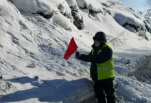 Из-за угрозы схода лавин закрыто движение на трассе в ВКО