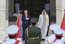 Фото и видео с церемонии встречи Токаева в ОАЭ появились в Сети