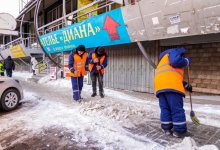 Как в Астане справляются с гололедом