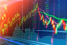 Доллар снова вырос на торгах в Казахстане