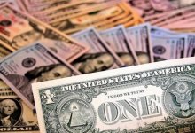 Доллар впервые за неделю подешевел на торгах в РК