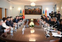 Об укреплении связи между приграничными областями Казахстана и Кыргызстана высказался Ашимбаев