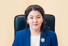 Ажар Гиният написала заявление на экс-вице-министра здравоохранения