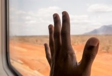 Двух пенсионерок выдворили за пределы страны в ВКО