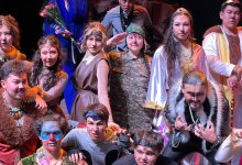 Да здравствует король!