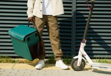 О проблеме курьеров-лихачей в Алматы высказался Ерболат Досаев