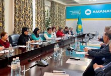 Партия AMANAT будет усиливать поддержку лиц пожилого возраста