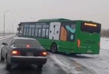 Два автобуса сошли с маршрута в пригороде Павлодара