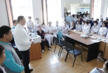 Кандидаты в депутаты от AMANAТ ответили на вопросы медиков Петропавловска