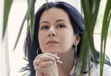 Из-за запрета ЛГБТ-пропаганды казахстанская писательница сняла свою книгу с продаж в России