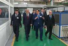 Токаеву рассказали о работе машиностроительного завода в Уральске