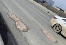 Для чего залатали кирпичом ямы на дорогах, пояснили в горакимате Атырау