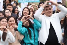 Предвыборные обещания партии AMANAT обсудили на митинге в Алматы