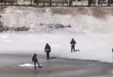 Спасение подростка гвардейцами на реке в Астане попало на видео