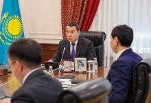 Грузы застряли на границе с Китаем: Смаилов дал три дня на устранение барьеров
