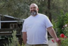 Следственный комитет России проверит клинику "волшебного доктора" Раевского