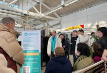 Торговцы столичного рынка задали свои вопросы аманатовцам