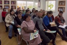 С коллективом столичного цирка встретились кандидаты в депутаты от AMANAT