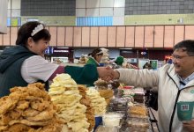 Экспромт-встречи с населением организовали аманатовцы в торговых объектах Алматы