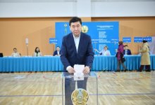 Ерлан Кошанов проголосовал на выборах в Мажилис и маслихаты