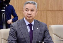 Азат Перуашев проголосовал на выборах