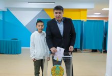 Елнур Бейсенбаев проголосовал на выборах