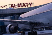 Двоих пьяных россиян высадили с самолета в Алматы