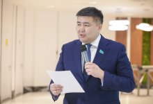 Елнур Бейсенбаев избран руководителем фракции AMANAT в Мажилисе