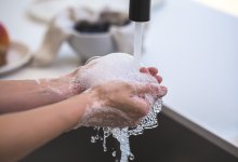 Светящаяся зеленая вода может потечь в домах астанчан