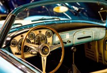 Авто, угнанные в России, завозили и продавали казахстанцам