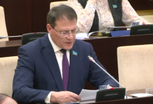 Сенатор потребовал разобраться с хаотичной застройкой в предгорьях Алматы