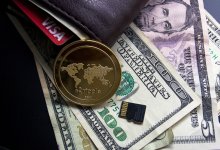 Курс доллара упал на три тенге на торгах в Казахстане