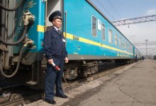 Казахстанцы стали чаще покупать ж/д билеты онлайн