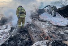 Более ста человек эвакуировали из горящего дома в Таразе