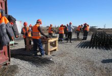 Иностранцы незаконно работали на стройке в Костанайской области