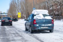 Штормовое предупреждение объявили на большей части Казахстана