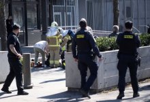 Молодой парень поджег себя перед посольством США в Дании