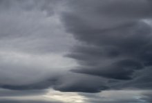 Штормовое предупреждение объявлено на большой части Казахстана