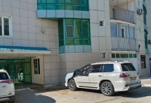 Тела двух женщин нашли под окнами многоэтажки в Актобе